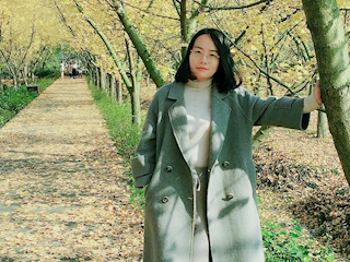 李芳老师